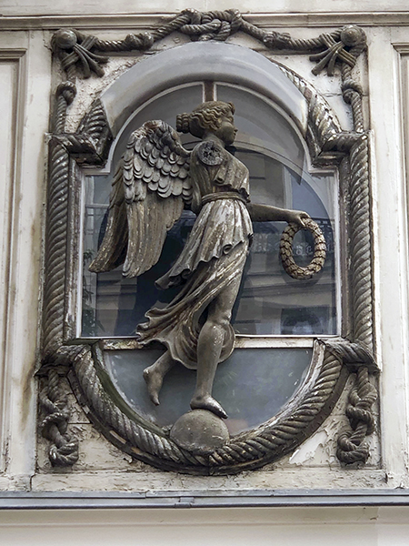 Angel of the Rue de la Ferronnerie